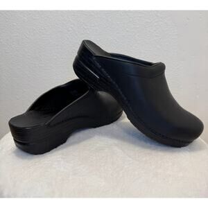 Dansko Black Clogs Work Shoes Sonja Silp on Mules 41 10 10.5